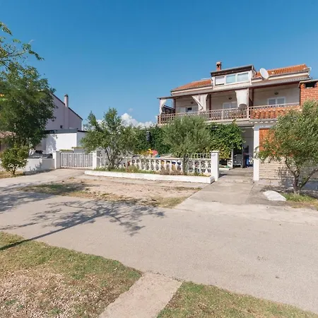 شقة Beautiful In W/ 2 Bedrooms